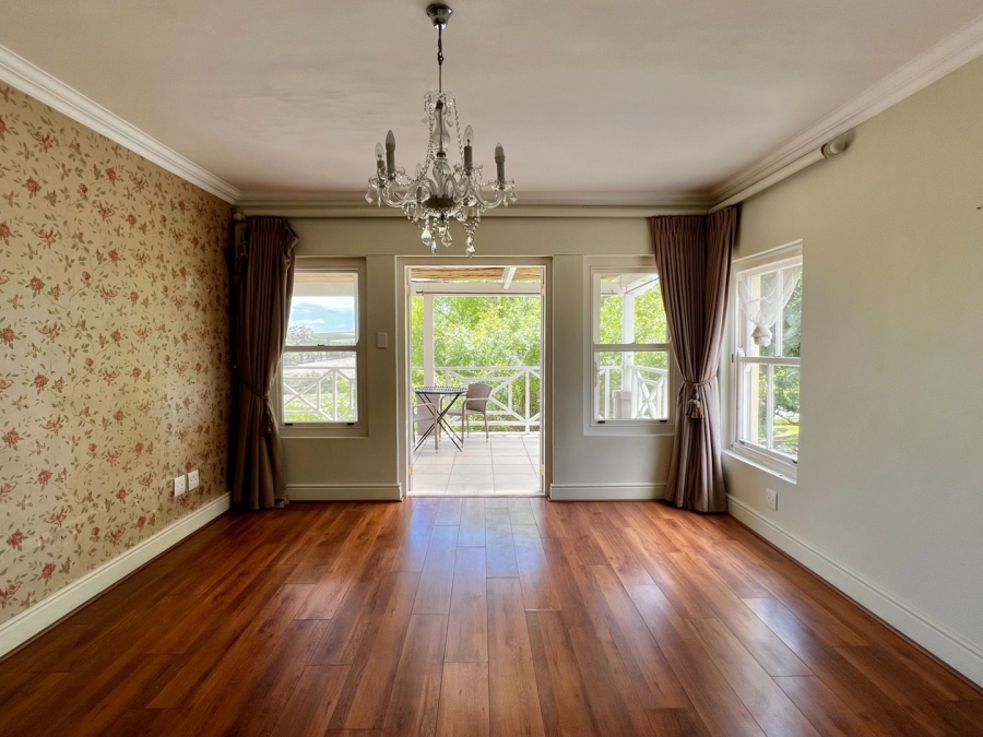 8 Bedroom Property for Sale in Raithby Western Cape